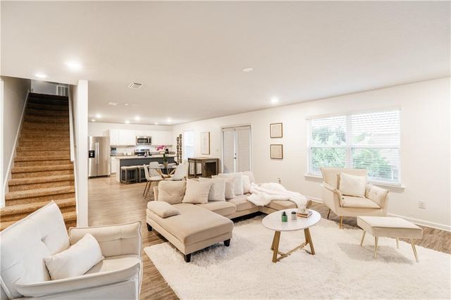 10720 Burlington N Way, Mobile, AL 36608