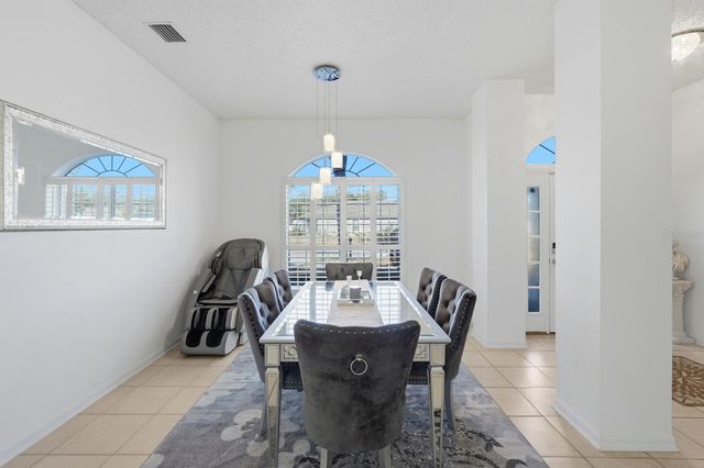 6 REYBURY LANE, Palm Coast, FL 32164