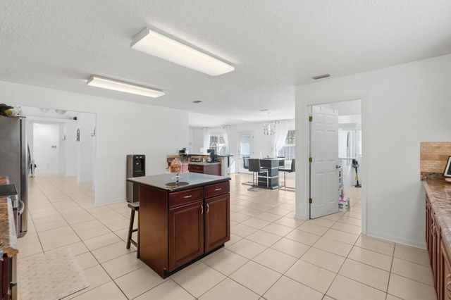 6 REYBURY LANE, Palm Coast, FL 32164