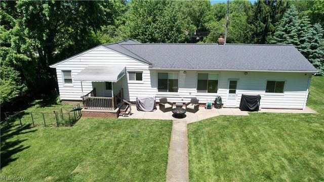 6052 Highland Road, Highland Heights, OH 44143