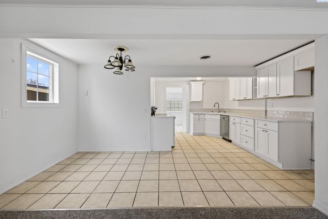 901 13th Street, Benton City, WA 99320