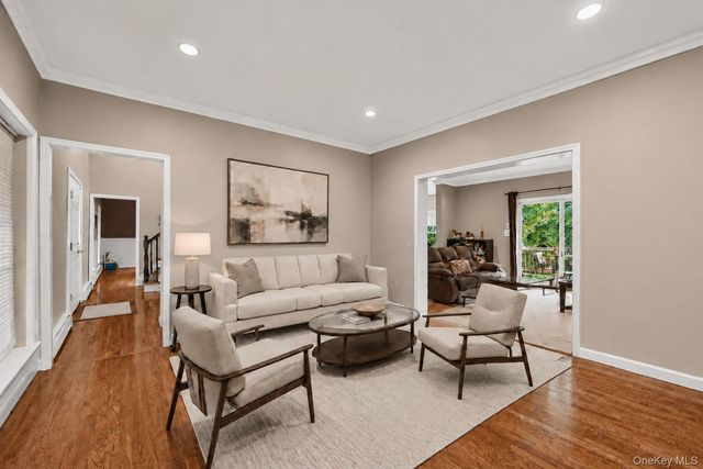 1 Stonefield Court, Cortlandt Manor, NY 10567
