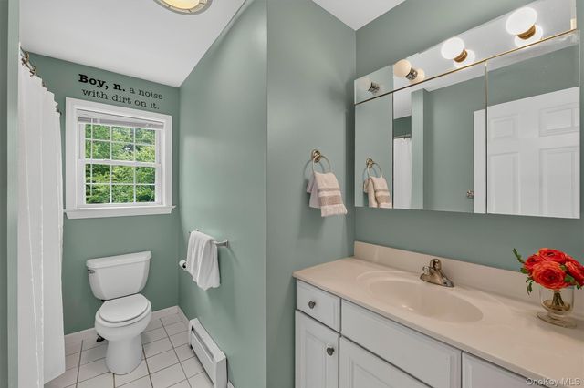 1 Stonefield Court, Cortlandt Manor, NY 10567