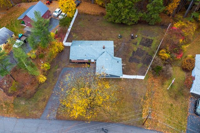 10 Parlee Road, Chelmsford, MA 01824