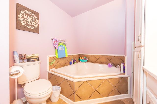 339 Adams St, Raceland, LA 70394