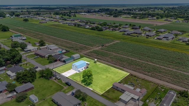 339 Adams St, Raceland, LA 70394