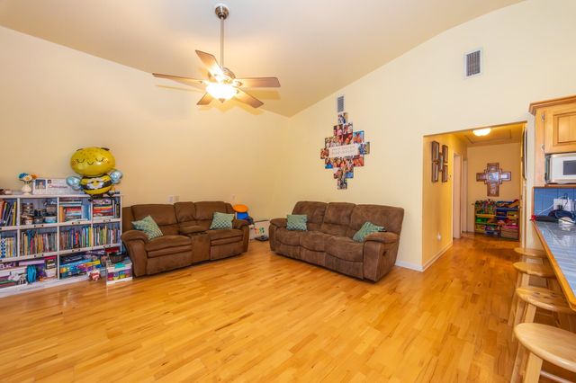 339 Adams St, Raceland, LA 70394
