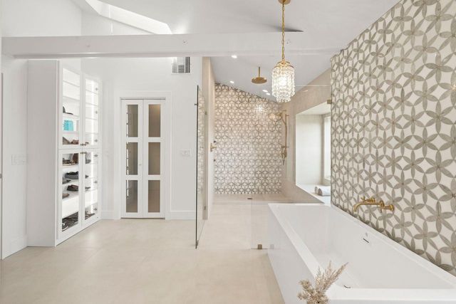 145 Central Avenue, Los Gatos, CA 95030