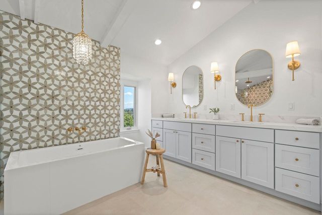 145 Central Avenue, Los Gatos, CA 95030