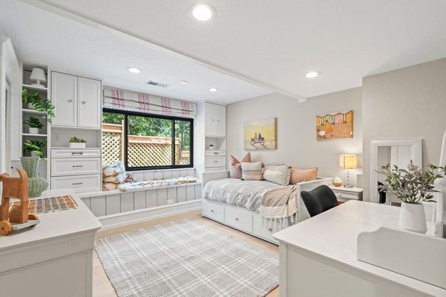 145 Central Avenue, Los Gatos, CA 95030