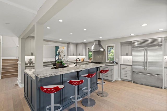 145 Central Avenue, Los Gatos, CA 95030