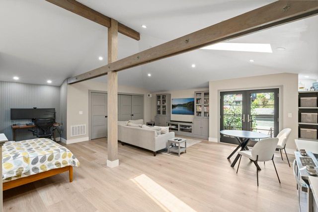 145 Central Avenue, Los Gatos, CA 95030