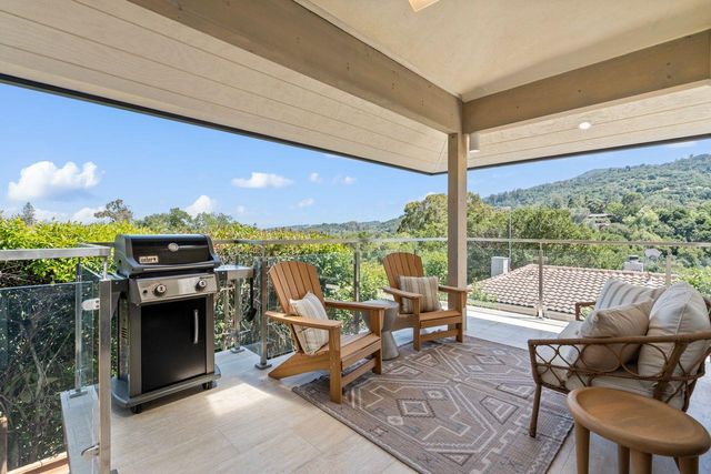 145 Central Avenue, Los Gatos, CA 95030