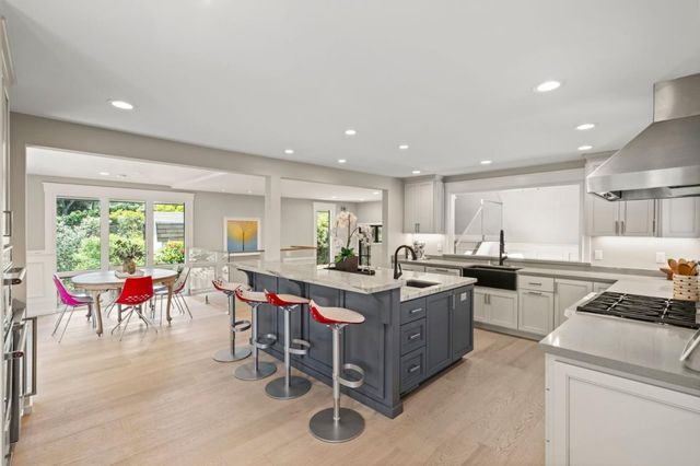 145 Central Avenue, Los Gatos, CA 95030