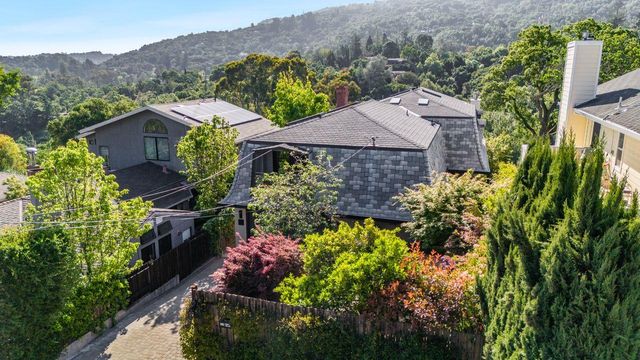 145 Central Avenue, Los Gatos, CA 95030