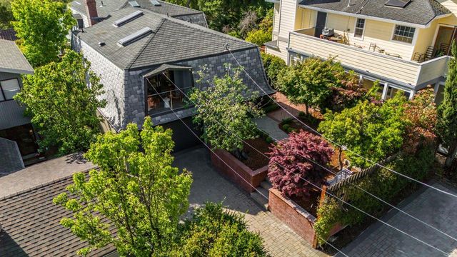 145 Central Avenue, Los Gatos, CA 95030