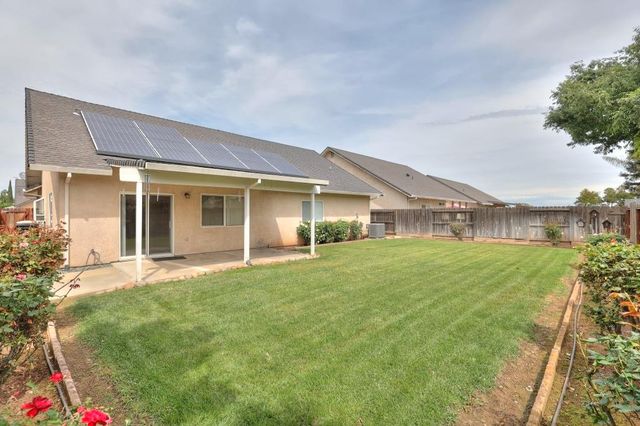 3732 Incline Way, Riverbank, CA 95367