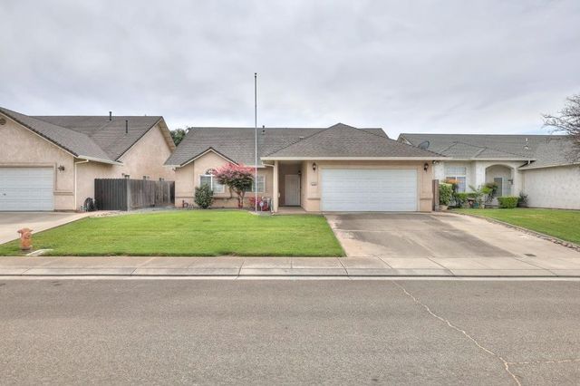 3732 Incline Way, Riverbank, CA 95367