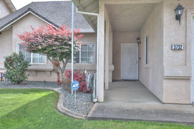 3732 Incline Way, Riverbank, CA 95367