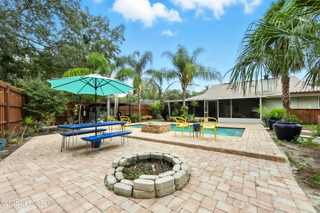 5179 TRAILING OAKS Court, Jacksonville, FL 32258