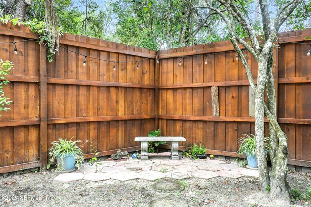 5179 TRAILING OAKS Court, Jacksonville, FL 32258