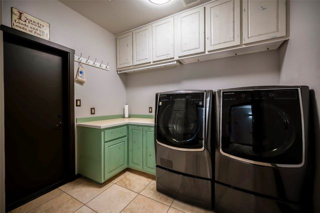 11 Vista Lagunitas, Santa Fe, NM 87507
