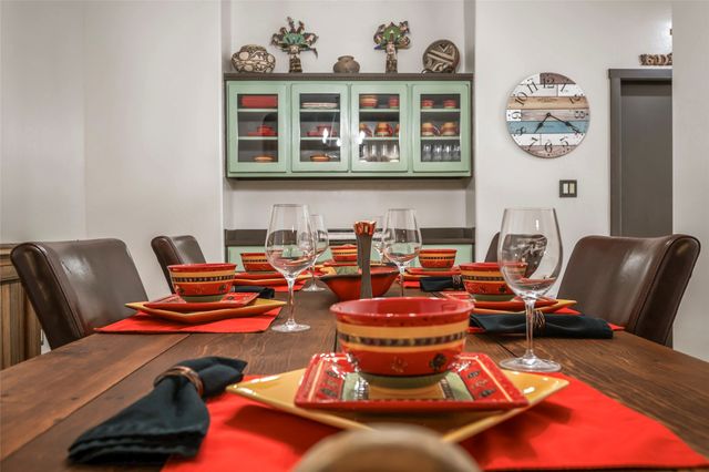11 Vista Lagunitas, Santa Fe, NM 87507