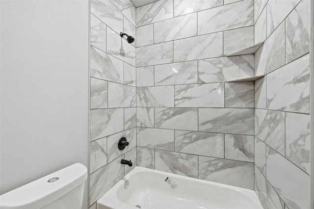 308 Lewis Street, Cleburne, TX 76031