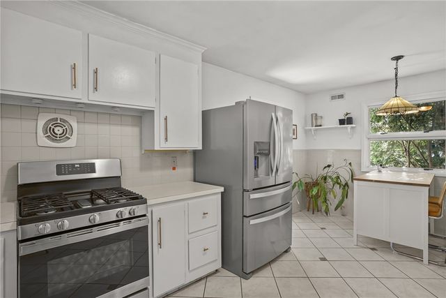 150 Ridge Street, Pawtucket, RI 02860