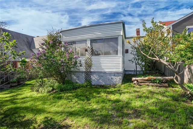 150 Ridge Street, Pawtucket, RI 02860