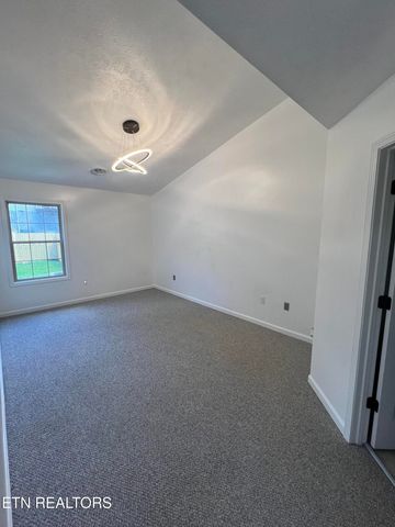 1884 Elmhurst Way, Knoxville, TN 37923