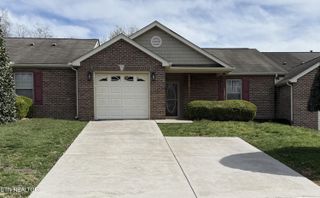 1884 Elmhurst Way, Knoxville, TN 37923