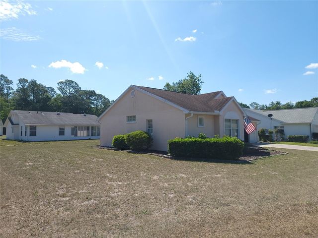 8090 SW 116TH LOOP, Ocala, FL 34481