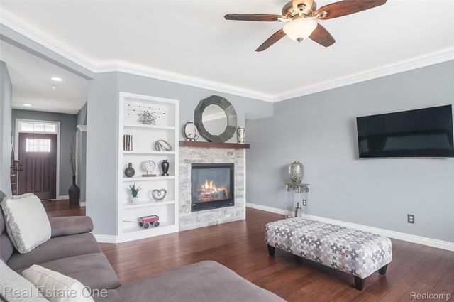 26608 Fountain View Boulevard, Chesterfield Township, MI 48051
