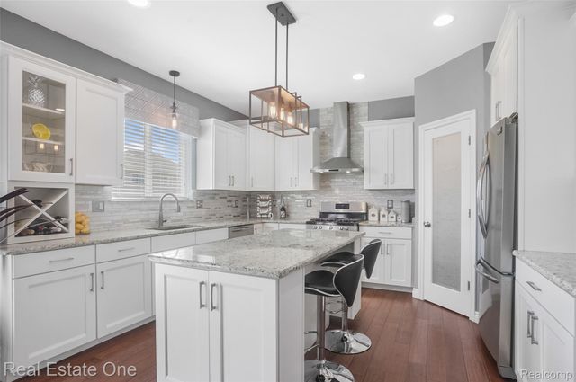 26608 Fountain View Boulevard, Chesterfield Township, MI 48051