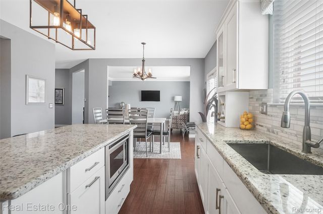 26608 Fountain View Boulevard, Chesterfield Township, MI 48051