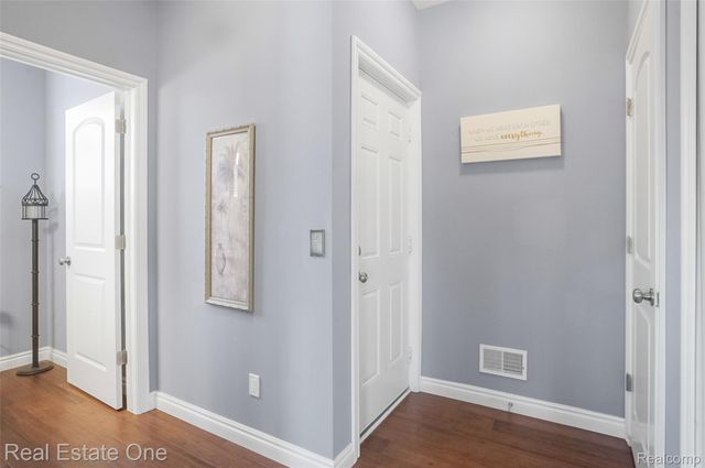 26608 Fountain View Boulevard, Chesterfield Township, MI 48051