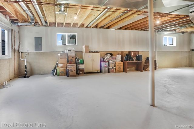 26608 Fountain View Boulevard, Chesterfield Township, MI 48051