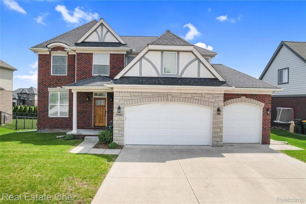 26608 Fountain View Boulevard, Chesterfield Township, MI 48051