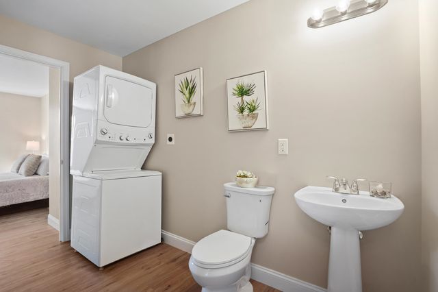 205 Villager Road, Chester, NH 03036