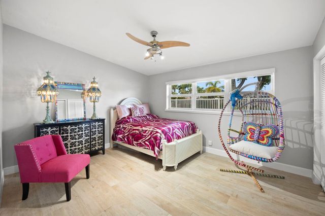 2675 NE 24th Street, Lighthouse Point, FL 33064