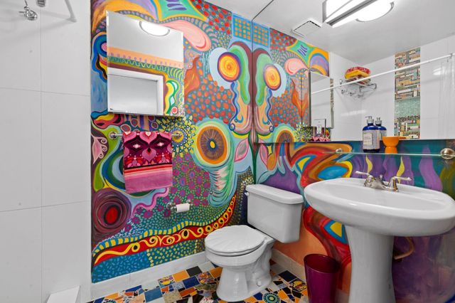 2675 NE 24th Street, Lighthouse Point, FL 33064