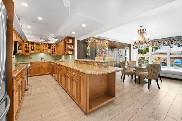 2675 NE 24th Street, Lighthouse Point, FL 33064