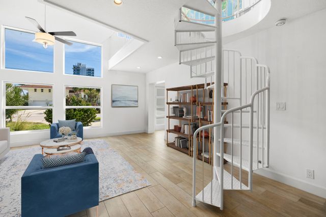 2675 NE 24th Street, Lighthouse Point, FL 33064