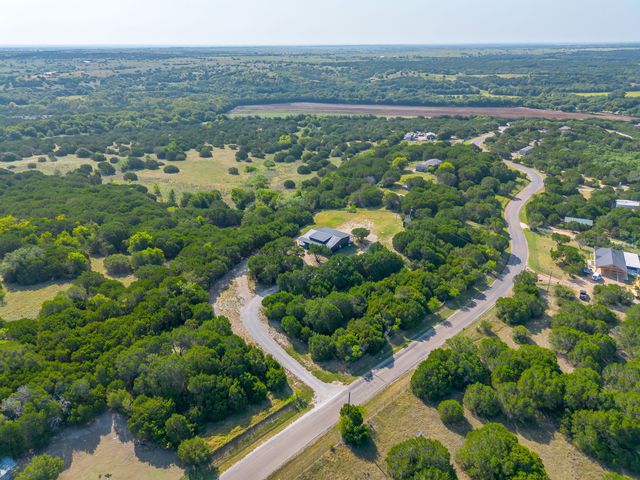 8512 Hilltop Drive, Cleburne, TX 76033