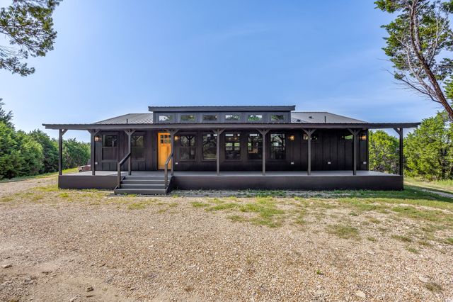 8512 Hilltop Drive, Cleburne, TX 76033