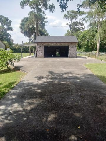 17251 35th Place N, Loxahatchee, FL 33470