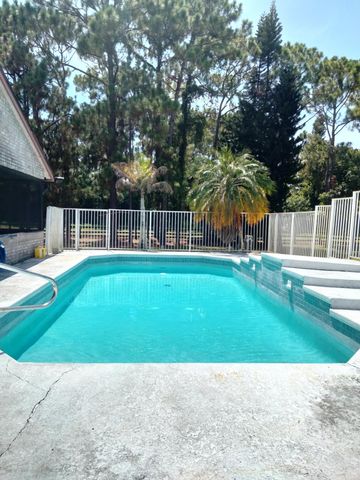 17251 35th Place N, Loxahatchee, FL 33470