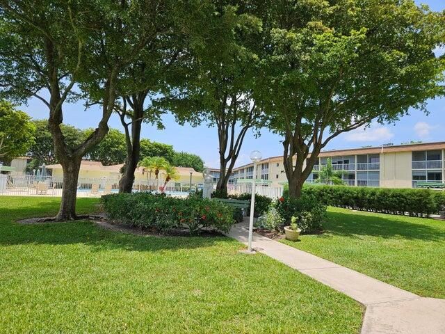 300 Village Green Circle S 209, Palm Springs, FL 33461