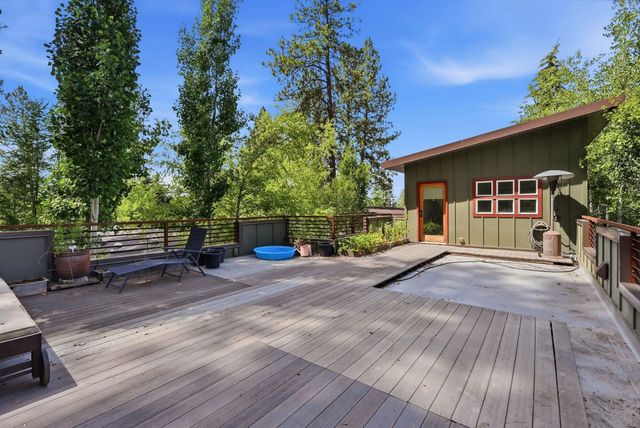 1517 E 19th Ave, Spokane, WA 99203